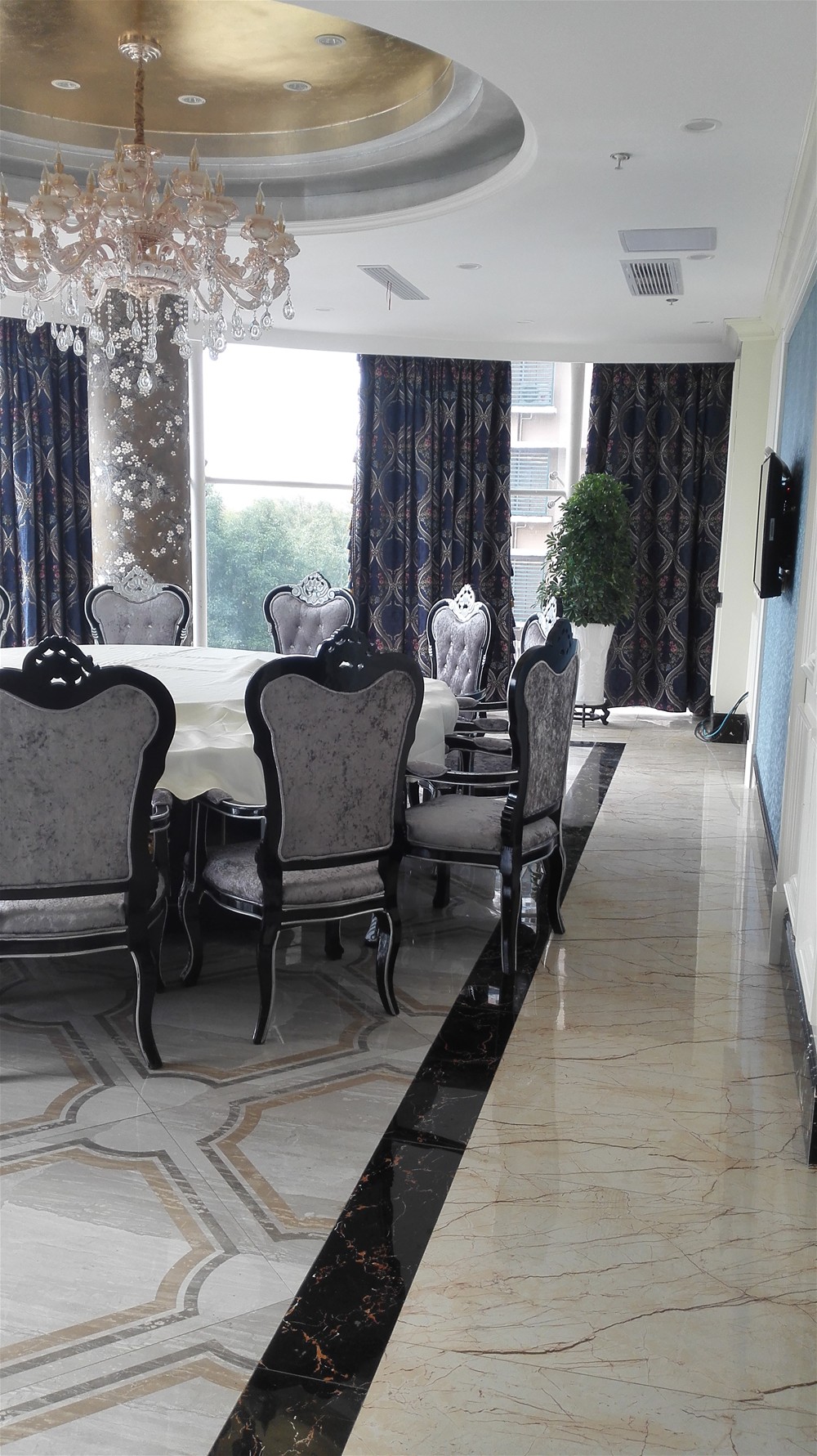 江蘇鹽城東林海岸大酒店包間實(shí)景