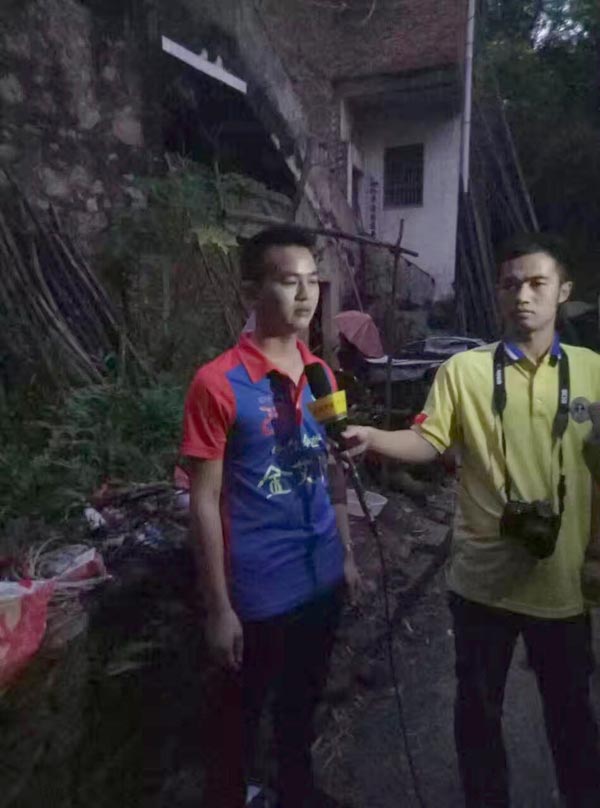 健康運動,致力善舉,興寧金艾陶足球隊好樣的!