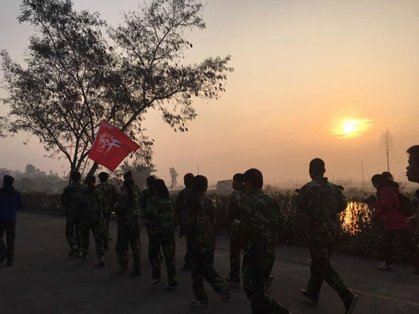 情人節(jié)，金艾陶撒的這狗糧，我干了！