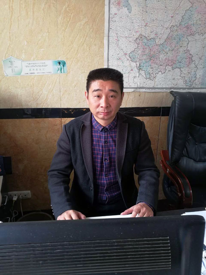 金艾陶瓷磚重慶大足區代理商胡洪軍：沒有做不成的事，只有不會做事的人