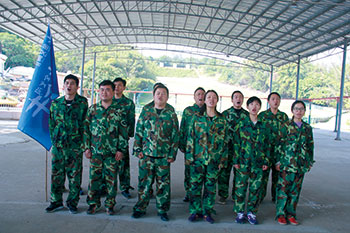 2017年2月13-15日，金艾陶“虎狼道”戶外拓展訓練圓滿結束