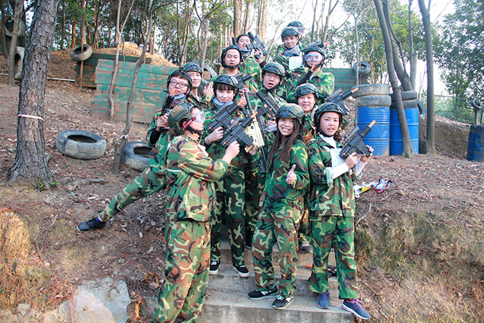 2017年2月13-15日，金艾陶“虎狼道”戶外拓展訓練圓滿結束