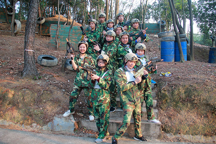 2017年2月13-15日，金艾陶“虎狼道”戶外拓展訓練圓滿結束